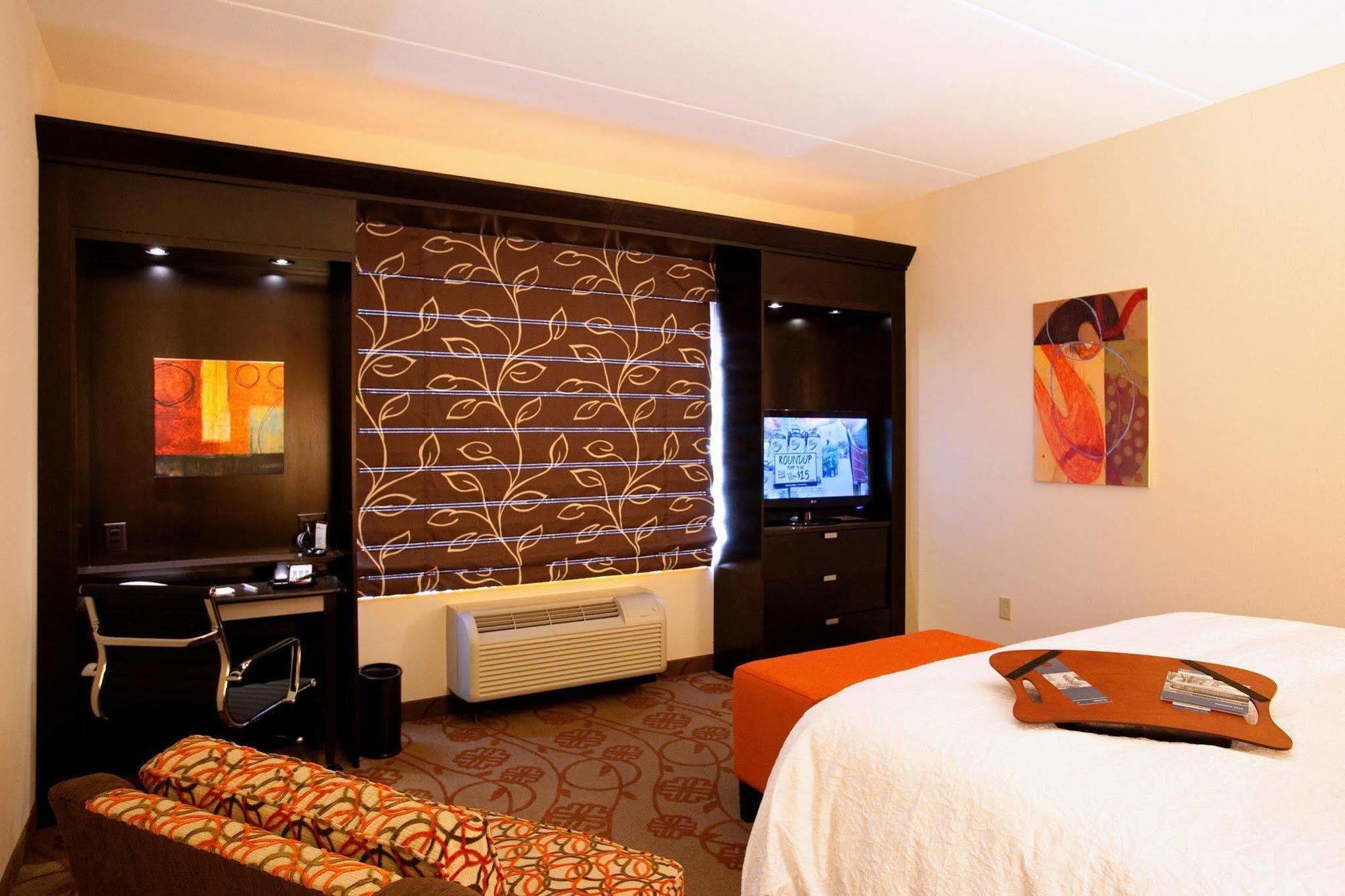 Hampton Inn & Suites Chattanooga Downtown Pokoj fotografie